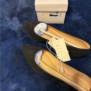 NWT - Black Flats